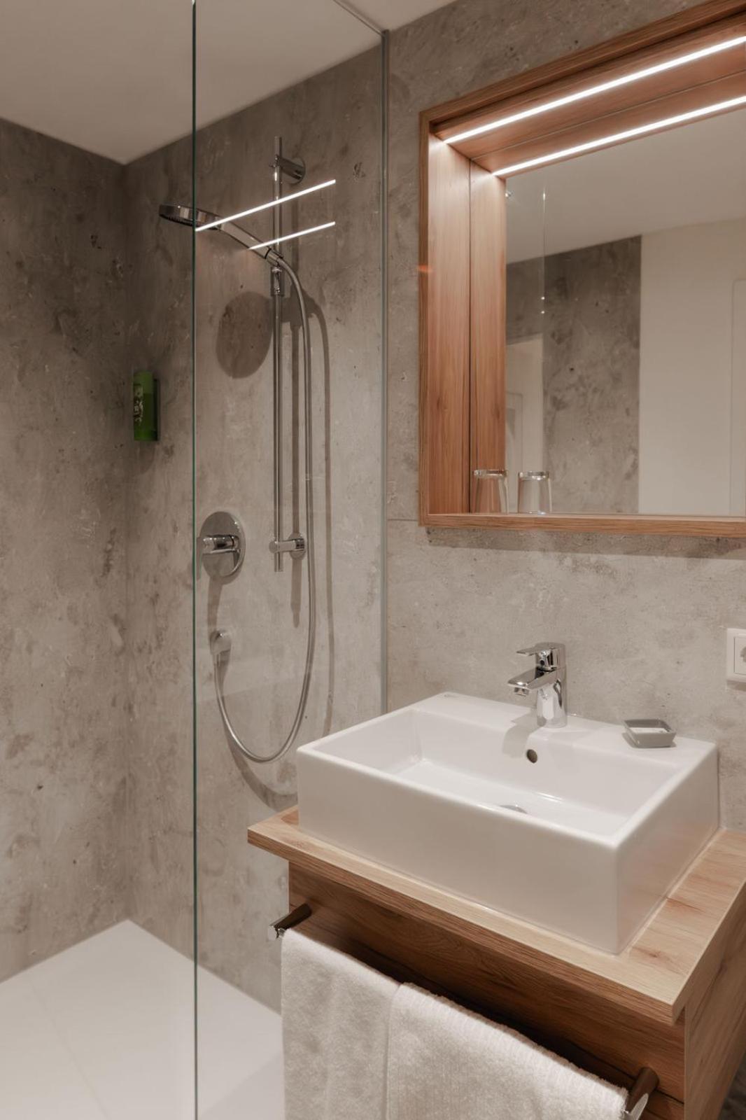 Landgasthof Lamm Aalen Ngoại thất bức ảnh